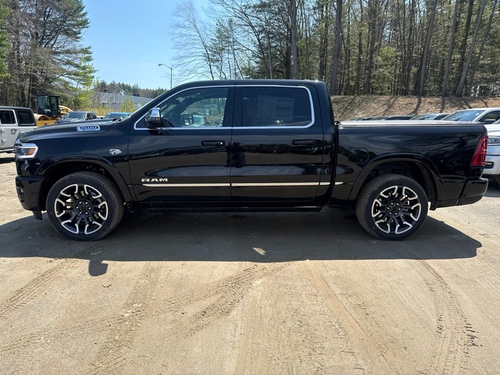 New 2026 Ram 1500 LIMITED CREW CAB 4X4 5'7 BOX Pickup