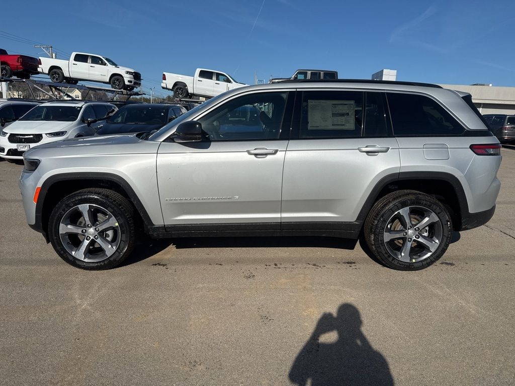 New 2026 Jeep Grand Cherokee LIMITED 4X4 Sport Utility