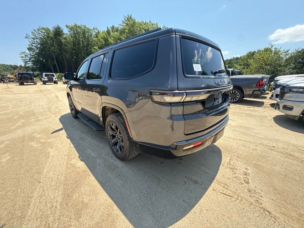 New 2026 Jeep Grand Wagoneer UPLAND 4X4 Sport Utility