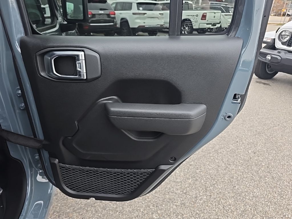 2026 Jeep Gladiator Sport S - Photo 12