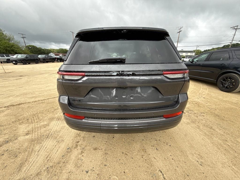 New 2026 Jeep Grand Cherokee LIMITED RESERVE 4X4 Sport Utility