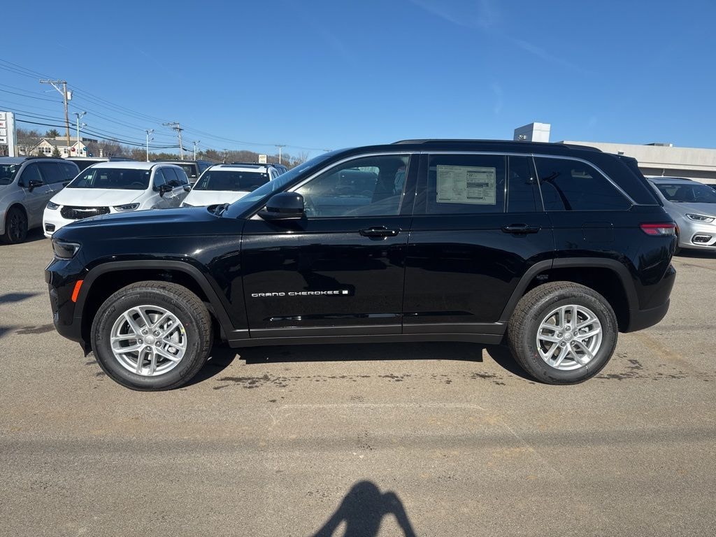 New 2026 Jeep Grand Cherokee LAREDO X 4X4 Sport Utility