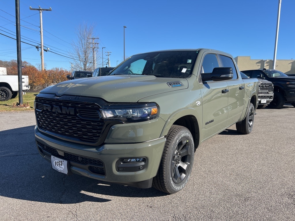 New 2026 Ram 1500 BIG HORN CREW CAB 4X4 5'7 BOX Pickup