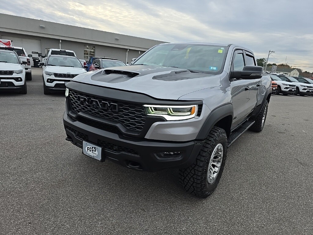 2025 Ram 1500 RHO photo 3