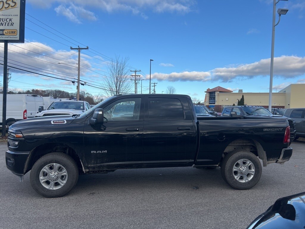 New 2026 Ram 2500 BIG HORN CREW CAB 4X4 6'4 BOX Pickup