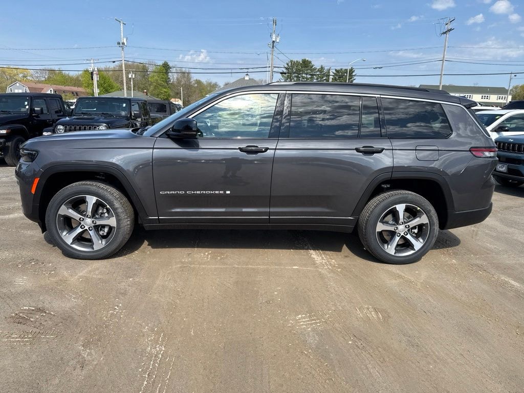 New 2026 Jeep Grand Cherokee L LIMITED 4X4 Sport Utility
