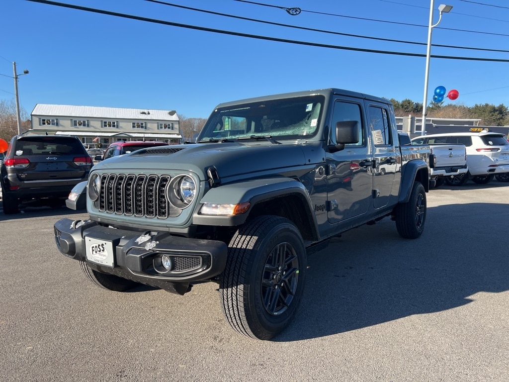 New 2026 Jeep Gladiator SPORT S 4X4 Pickup