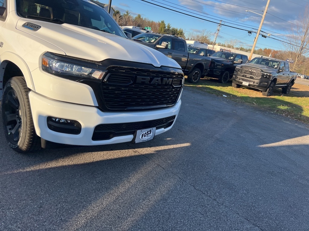 New 2026 Ram 1500 BIG HORN CREW CAB 4X4 5'7 BOX Pickup