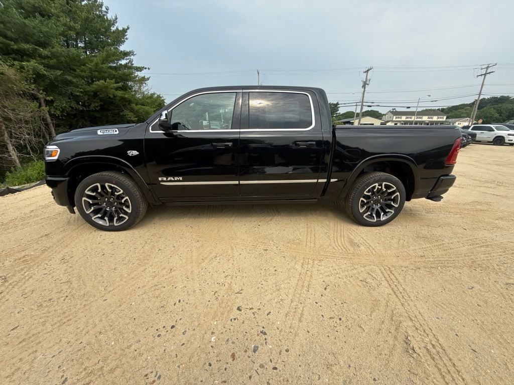 New 2026 Ram 1500 LIMITED CREW CAB 4X4 5'7 BOX Pickup
