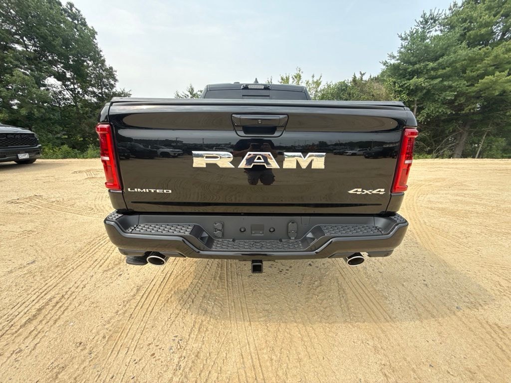 New 2026 Ram 1500 LIMITED CREW CAB 4X4 5'7 BOX Pickup