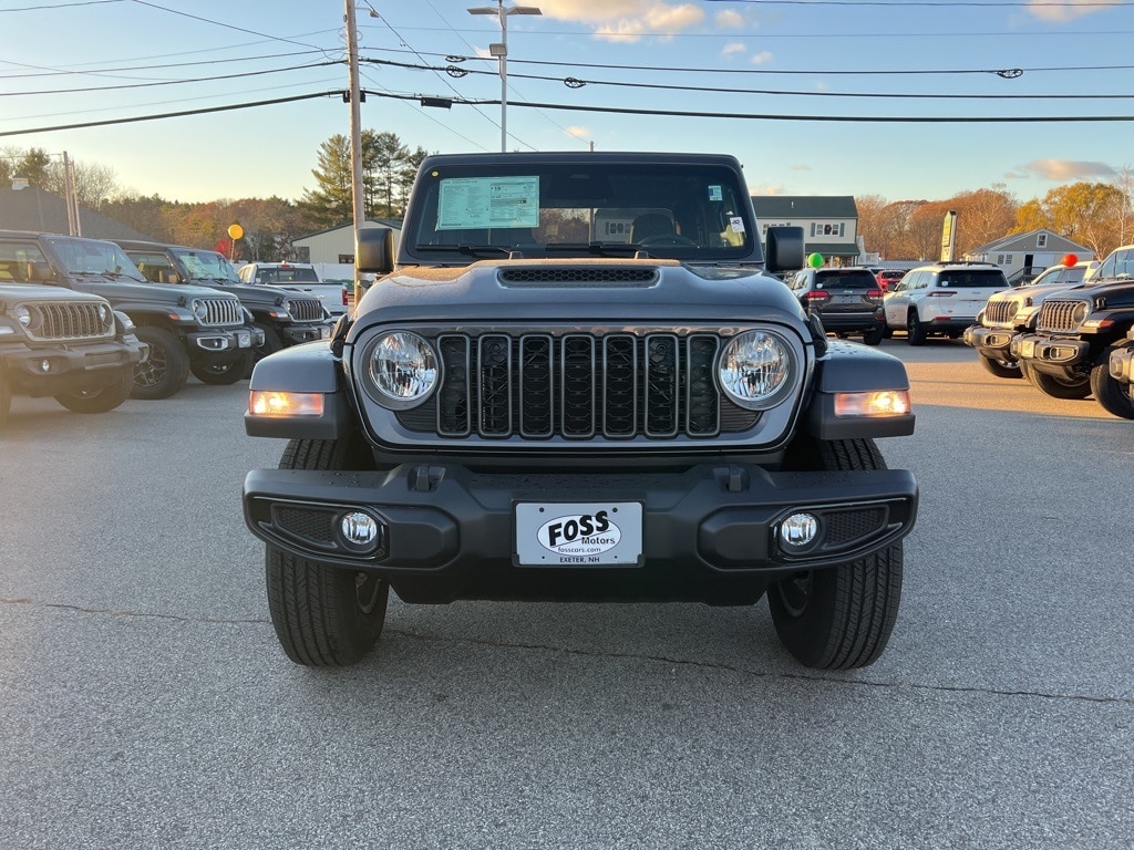 New 2026 Jeep Gladiator SPORT S 4X4 Pickup