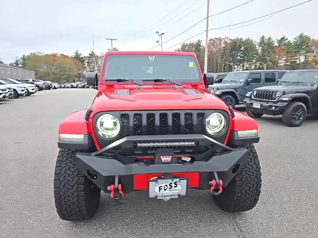 Used 2021 Jeep Gladiator Overland Truck