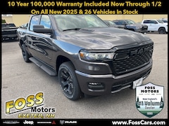 2025 Ram 1500 Tradesman Crew Cab 4x4 5'7 Box Pickup