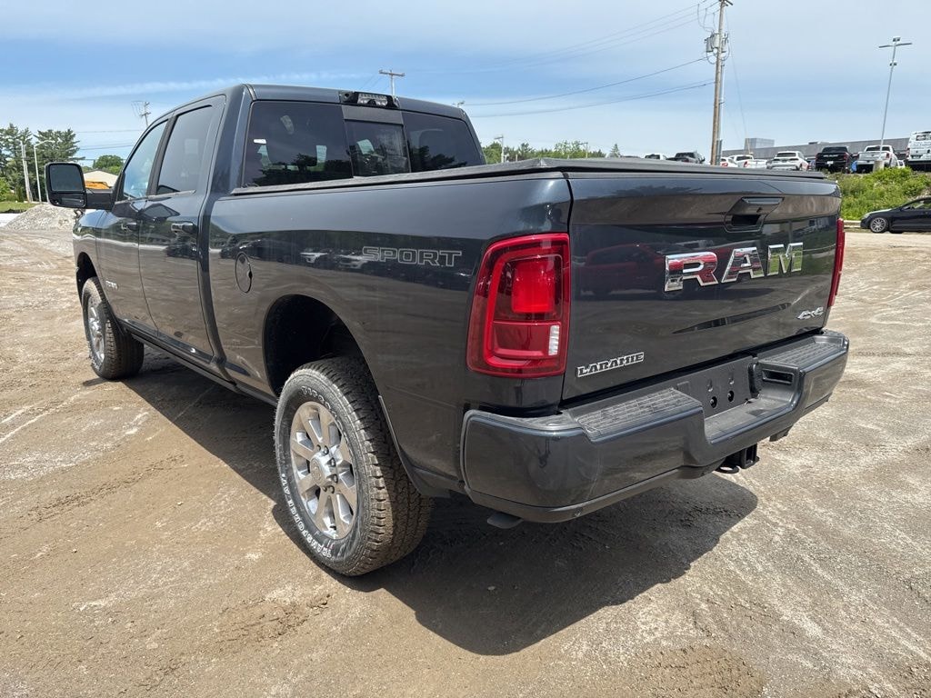 New 2026 Ram 2500 LARAMIE CREW CAB 4X4 6'4 BOX Pickup