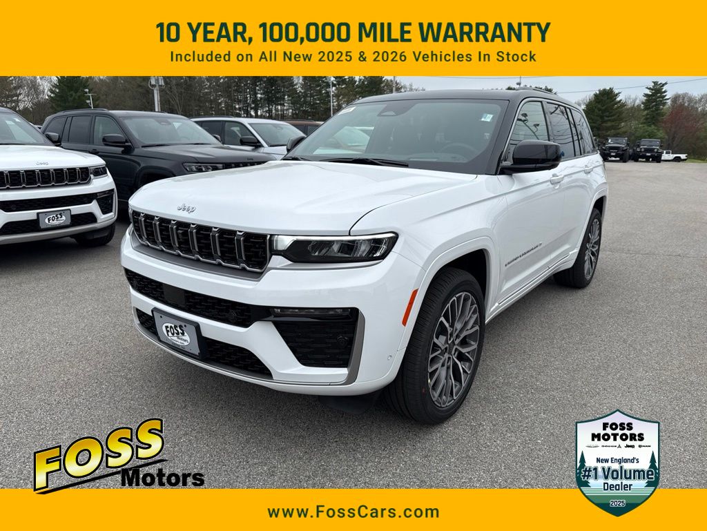 2026 Jeep Grand Cherokee Summit 4x4's photo