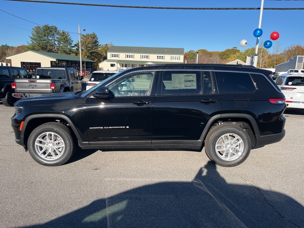 New 2025 Jeep Grand Cherokee L LAREDO X 4X4 Sport Utility