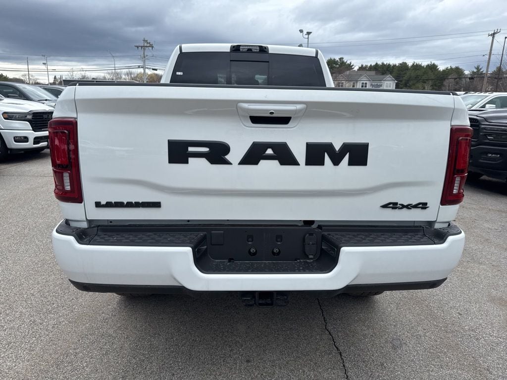 New 2026 Ram 2500 LARAMIE CREW CAB 4X4 6'4 BOX Pickup