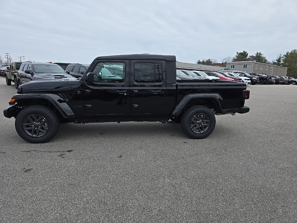New 2026 Jeep Gladiator SPORT S 4X4 Pickup
