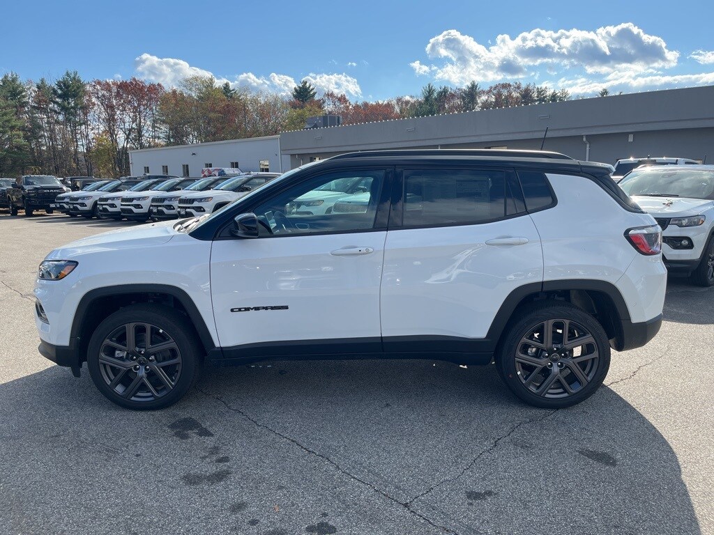 New 2026 Jeep Compass LIMITED ALTITUDE 4X4 Sport Utility
