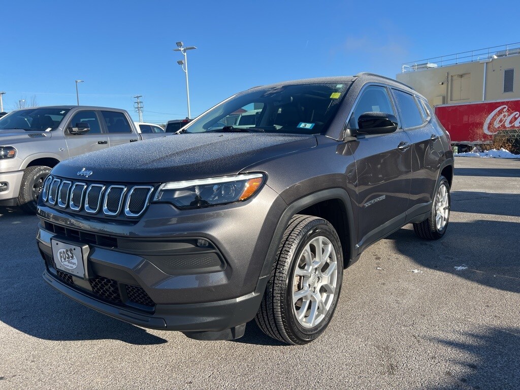 Certified 2022 Jeep Compass Latitude Lux SUV