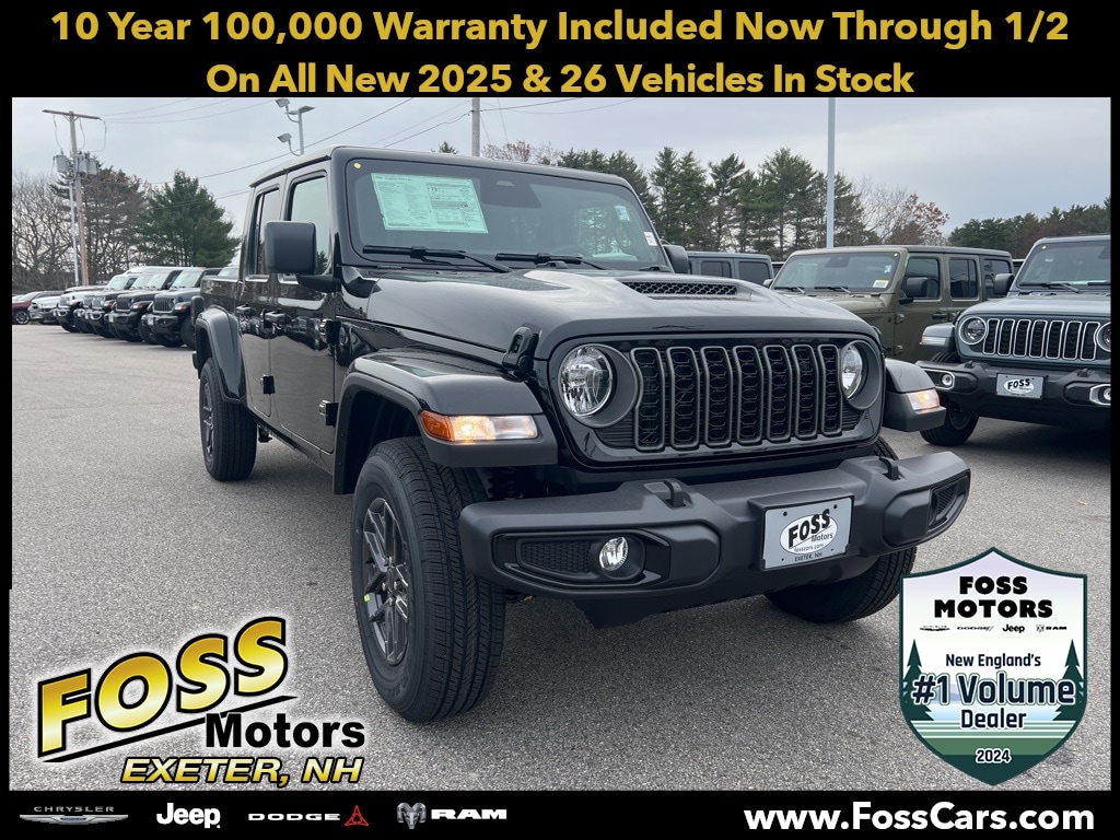 2026 Jeep Gladiator Sport S's photo