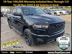 2025 Ram 1500 Tradesman Crew Cab 4x4 5'7 Box Pickup