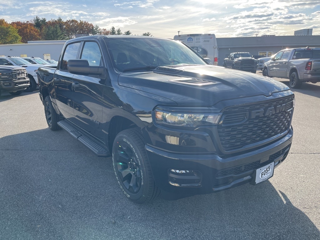 New 2025 Ram 1500 Tradesman Crew Cab 4x4 5'7 Box Pickup