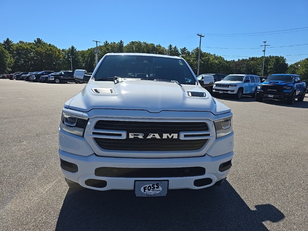 2024 Ram 1500 Laramie photo 2