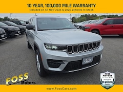 2025 Jeep Grand Cherokee LAREDO X 4X4 Sport Utility