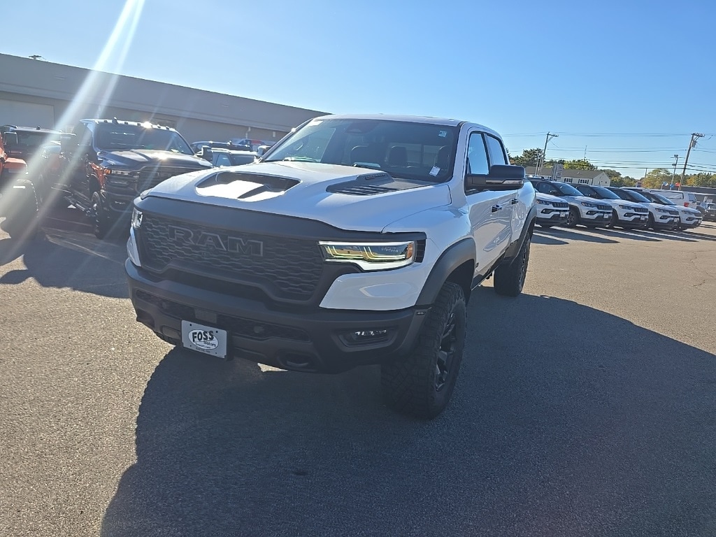New 2026 Ram 1500 RHO CREW CAB 4X4 5'7 BOX Pickup