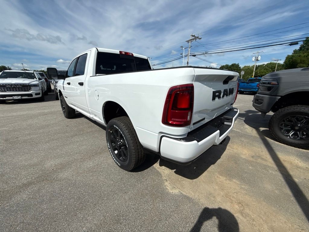 New 2026 Ram 2500 BIG HORN CREW CAB 4X4 6'4 BOX Pickup