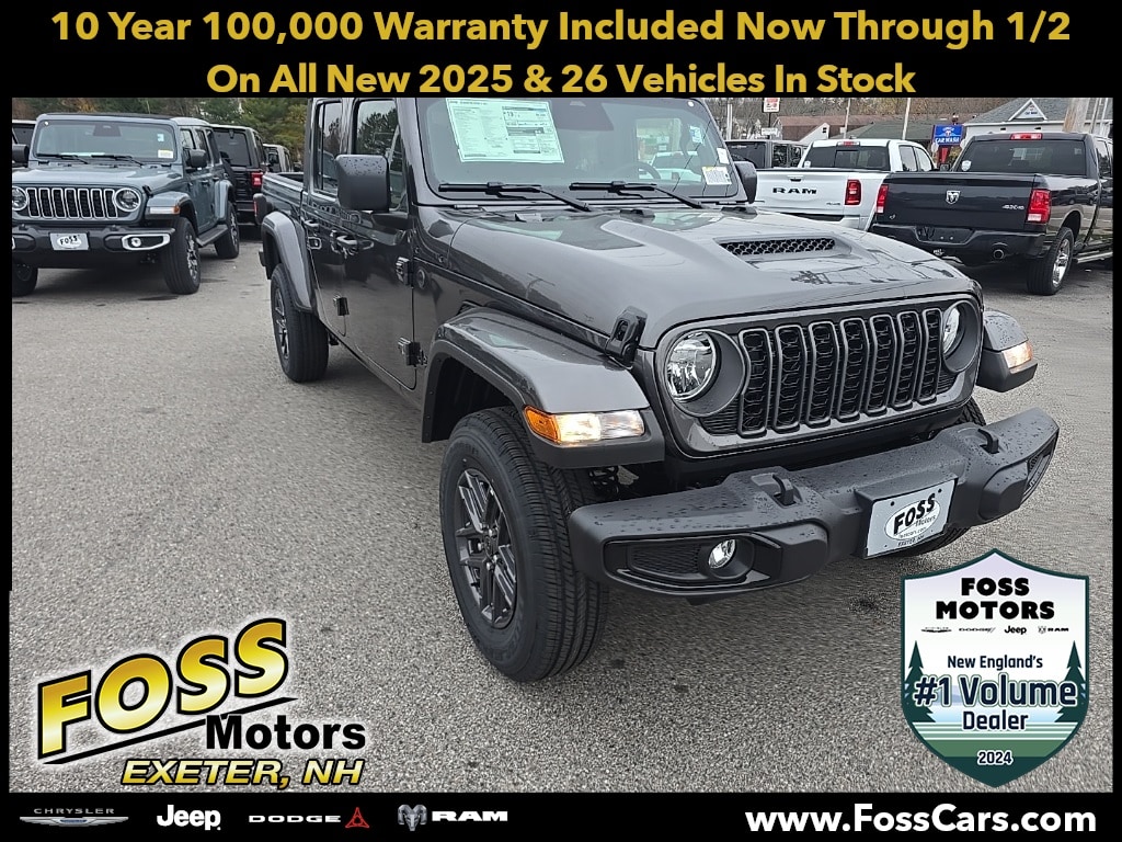 2026 Jeep Gladiator Sport S's photo