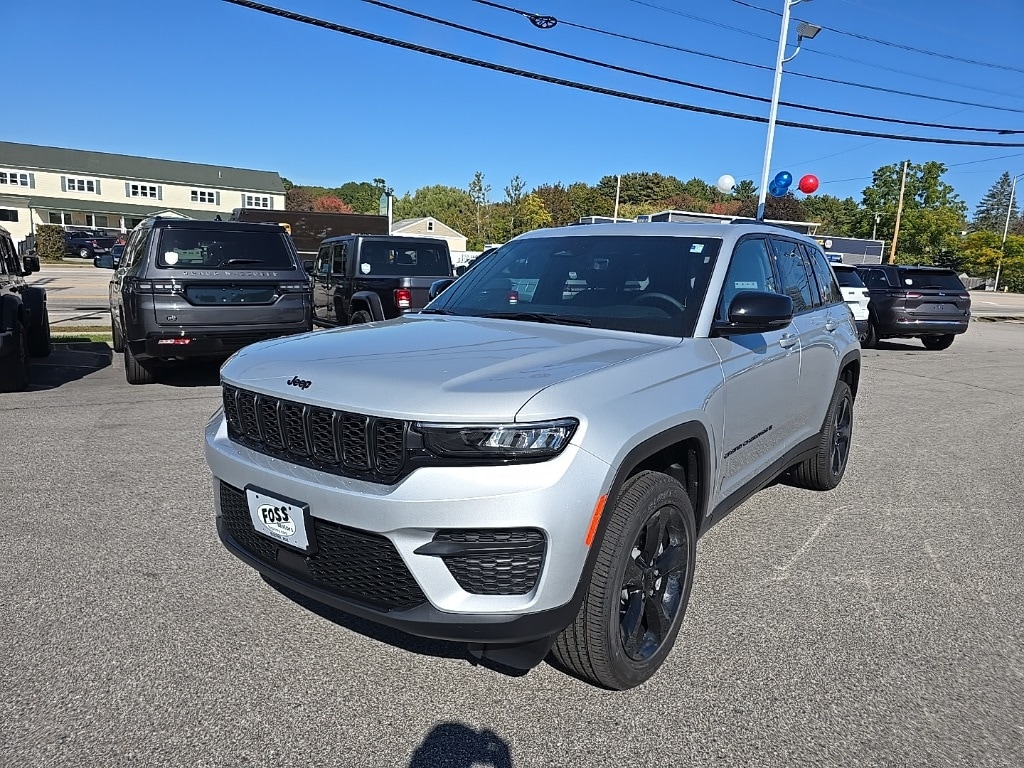 New 2025 Jeep Grand Cherokee ALTITUDE X 4X4 Sport Utility