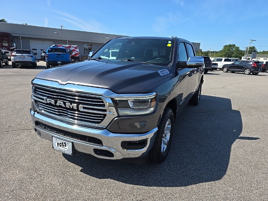 2023 Ram 1500 Laramie photo 3