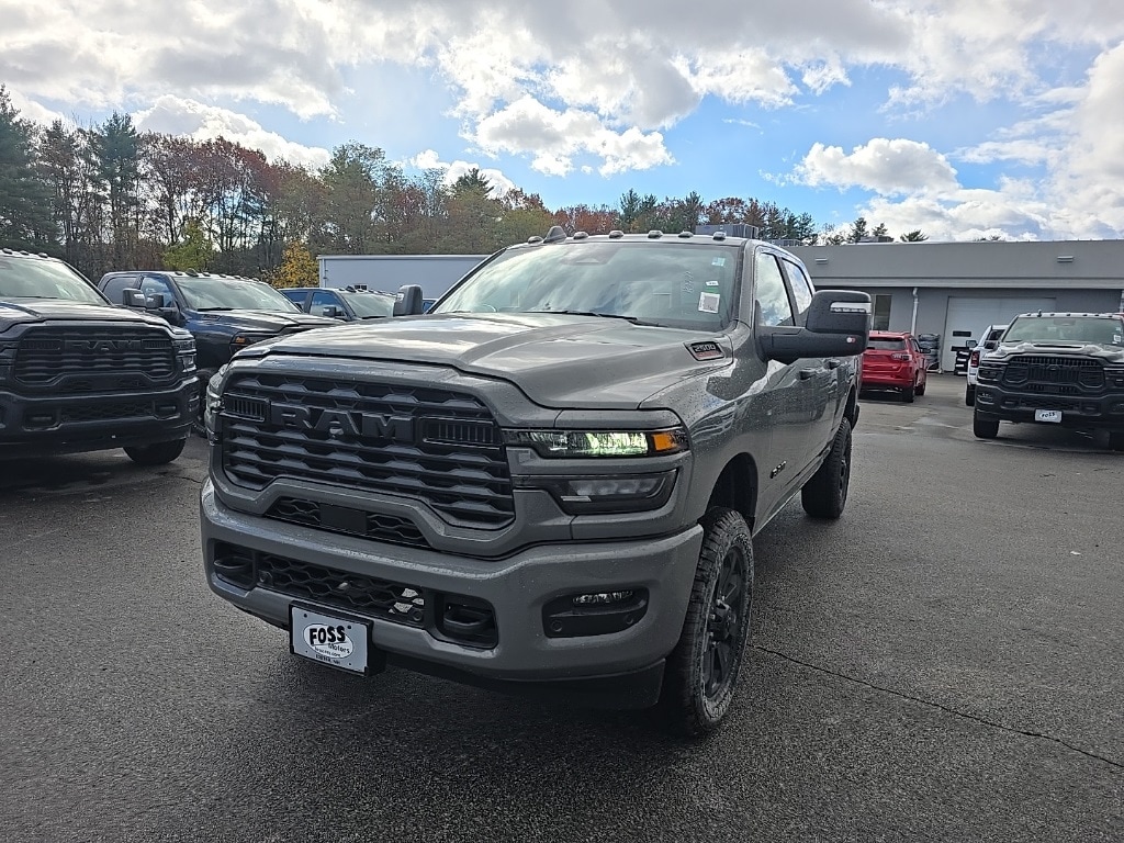 New 2026 Ram 2500 BIG HORN CREW CAB 4X4 6'4 BOX Pickup