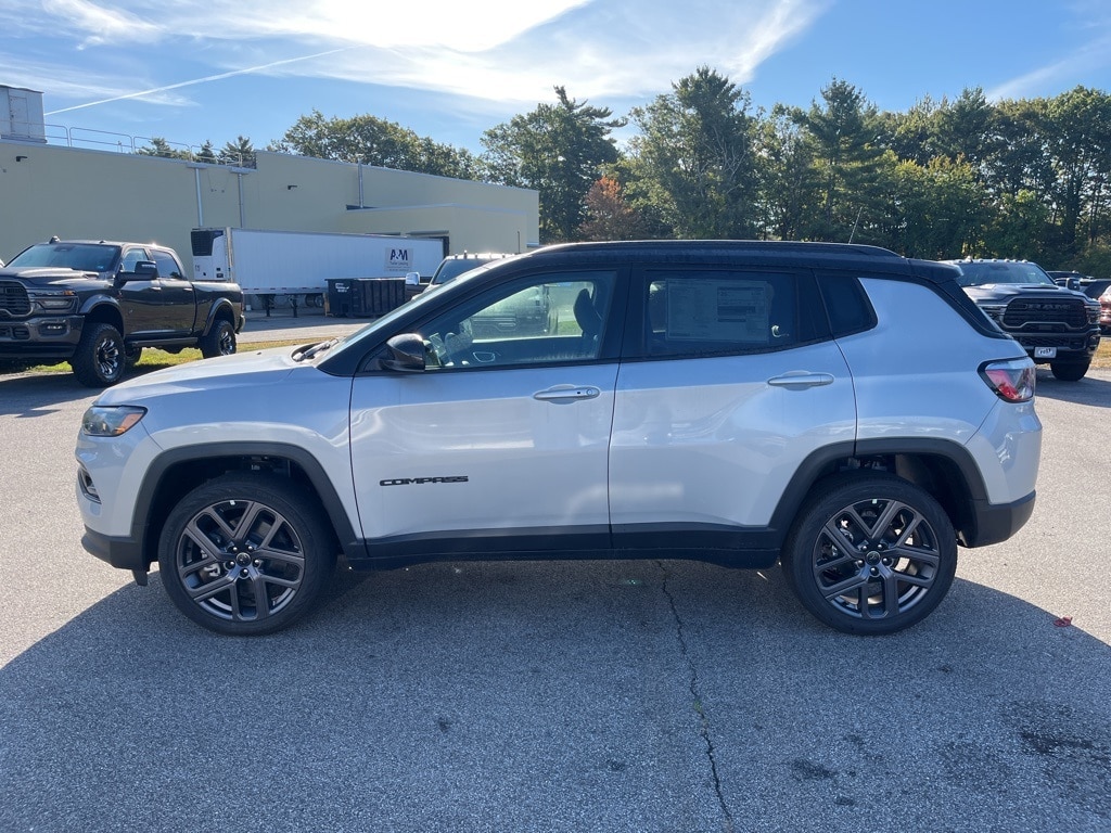 New 2026 Jeep Compass LIMITED ALTITUDE 4X4 Sport Utility