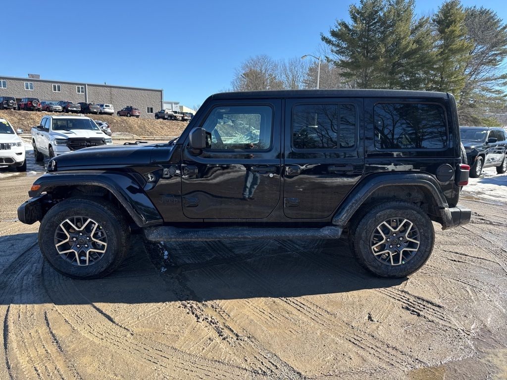 New 2026 Jeep Wrangler 4-DOOR SAHARA Sport Utility