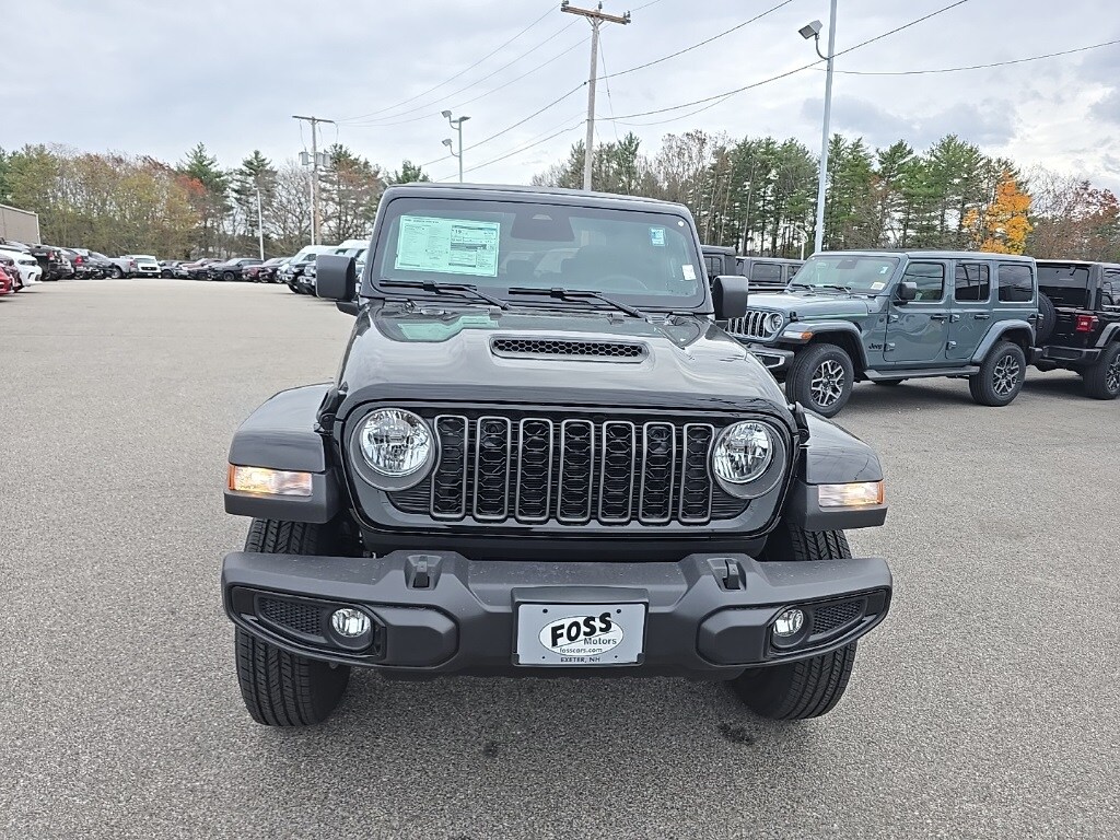 New 2026 Jeep Gladiator SPORT S 4X4 Pickup
