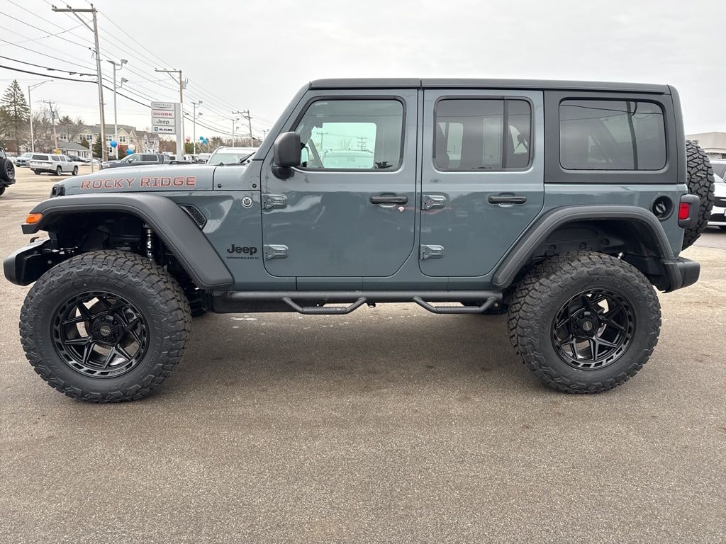 New 2026 Jeep Wrangler 4-DOOR WILLYS Sport Utility