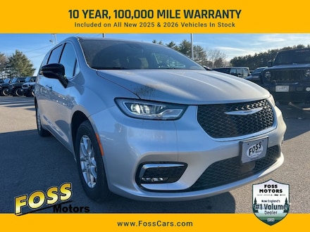 2026 Chrysler Pacifica SELECT Passenger Van