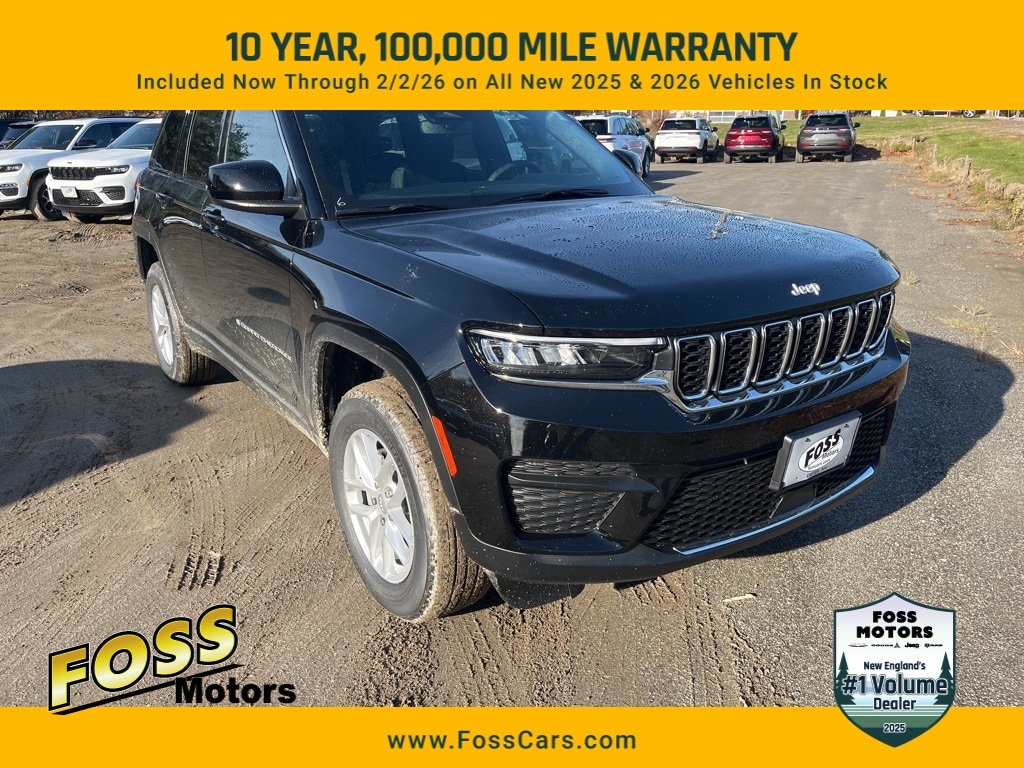 2025 Jeep Grand Cherokee Laredo's photo