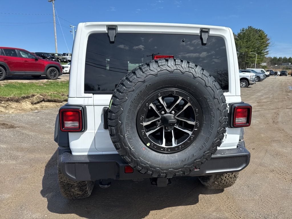 New 2026 Jeep Wrangler 4-DOOR WILLYS Sport Utility