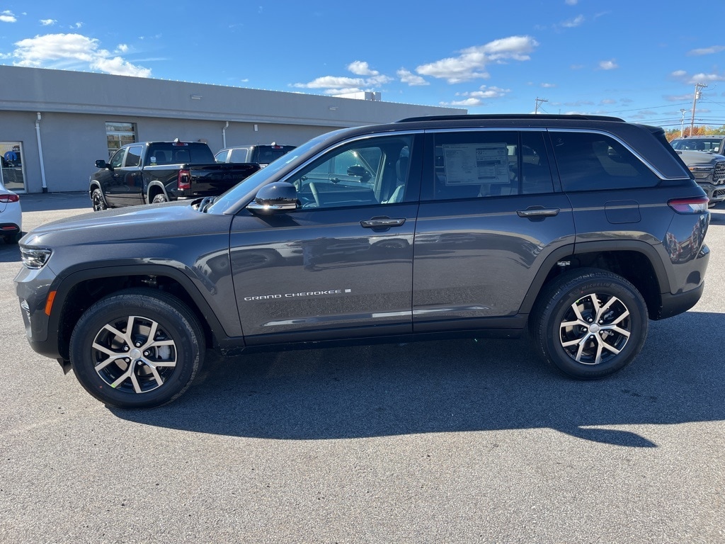 New 2025 Jeep Grand Cherokee LIMITED 4X4 Sport Utility