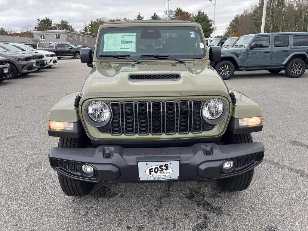 New 2026 Jeep Gladiator SPORT S 4X4 Pickup