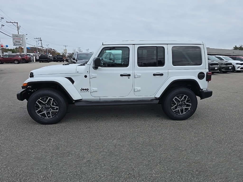 New 2026 Jeep Wrangler 4-DOOR SAHARA Sport Utility