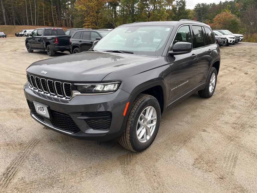 New 2025 Jeep Grand Cherokee LAREDO X 4X4 Sport Utility