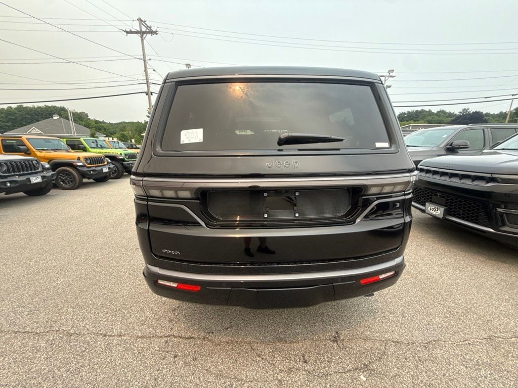 New 2026 Jeep Grand Wagoneer UPLAND 4X4 Sport Utility