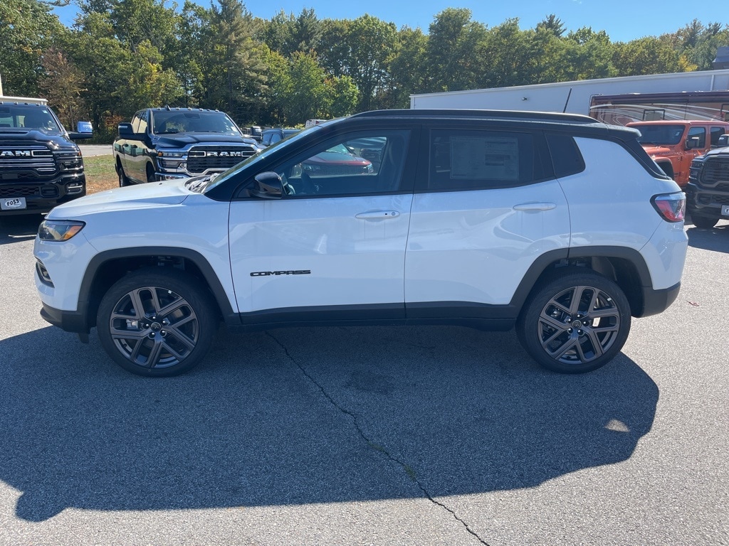 New 2026 Jeep Compass LIMITED ALTITUDE 4X4 Sport Utility