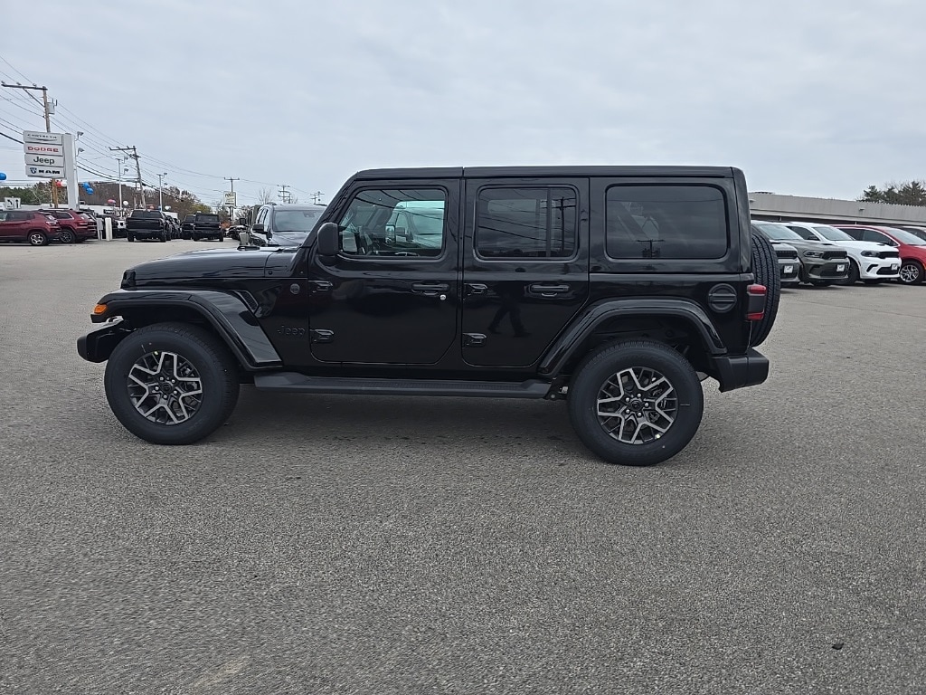 New 2026 Jeep Wrangler 4-DOOR SAHARA Sport Utility