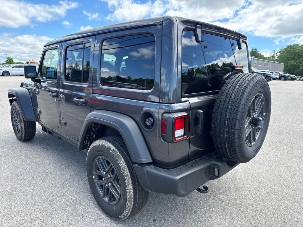 New 2026 Jeep Wrangler 4-DOOR SPORT S Sport Utility